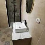 Apartment 2 Ou 4 Personnes. Venaco (Corsica)