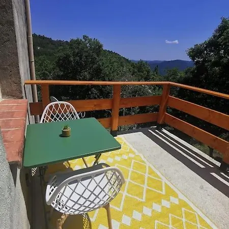 2 Ou 4 Personnes. Διαμέρισμα Venaco (Corsica)