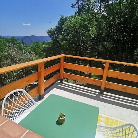 2 Ou 4 Personnes. Διαμέρισμα Venaco (Corsica)